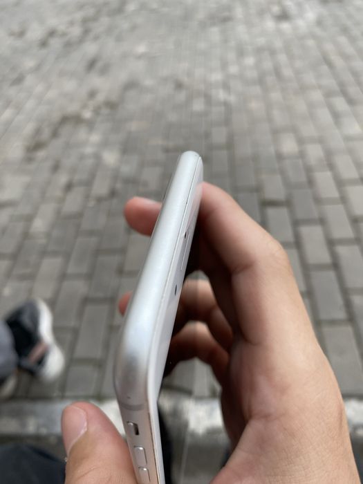 Айфон 7+ 32гб акб 74% .