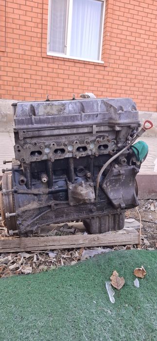 ДВС Мерседес С 180