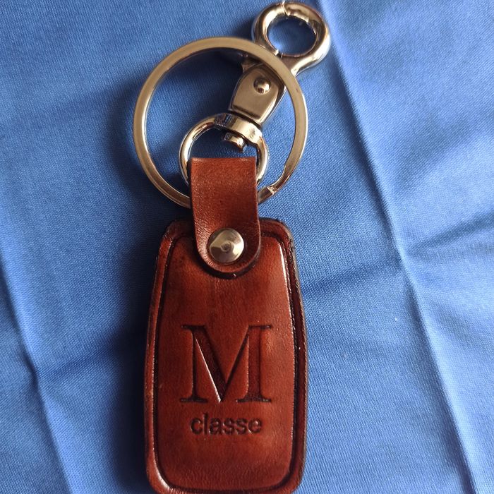 Брелок ручной работы для Мерседеса