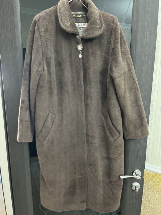 Продам зимний куртки