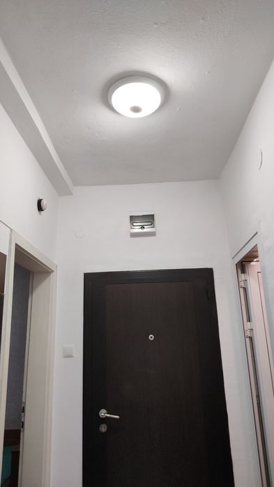 Дава се под наем Тристаен апартамент в Варна, Колхозен пазар - 67 кв.м за 357 € - Снимка #8