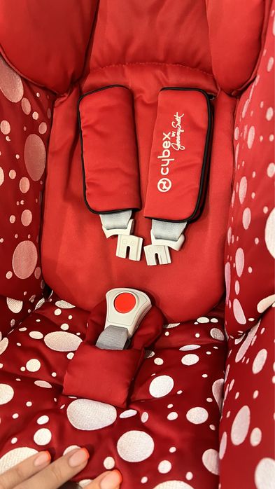 Стол за кола Cybex Cloud Z i-Size Jeremy Scott Petticoat red dark