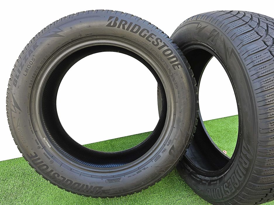 2бр. 235/55/19 BRIDGESTONE Blizzak LM005- зимни