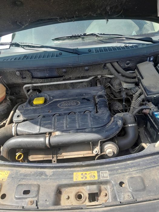Vând Land Rover4x4  anul 2003