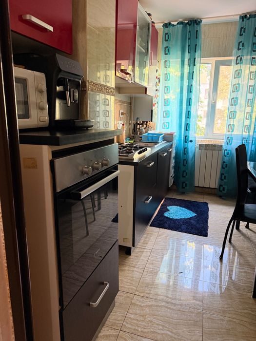 Apartament 2 camere de închiriat – Zona Gară | Etaj 1 | 400 €/lună