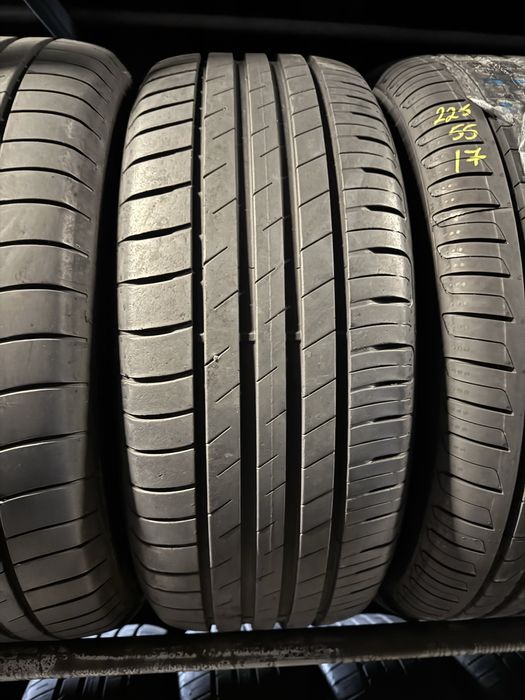Anvelope 225/55/17 Goodyear