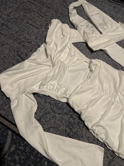 Дамски комплект пола и топ, пола и блуза, пола и боди