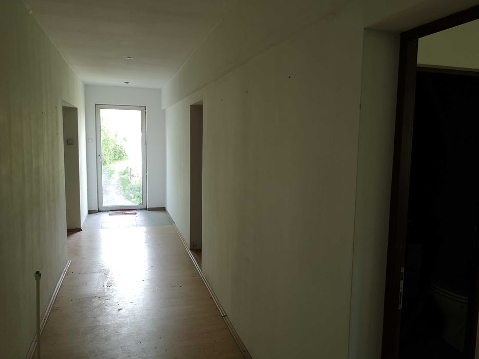 Teren intravilan 1 ha in Reghin, cu clădiri industiale, hală productie