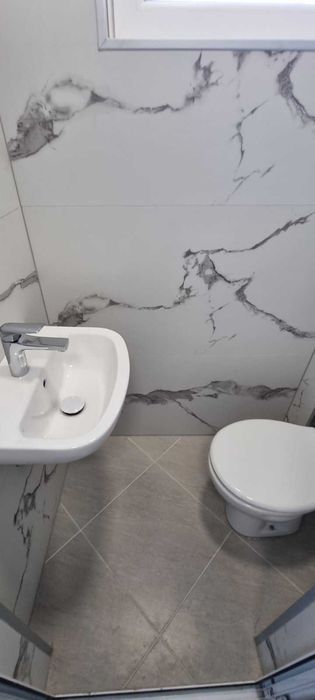 1265-Тристаен тухлен апартамент с ТЕЦ в центъра на града!