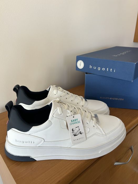 Чисто нови обувки Bugatti
