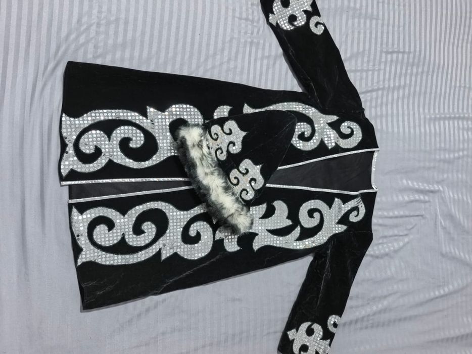 Продам национальной детский костюм