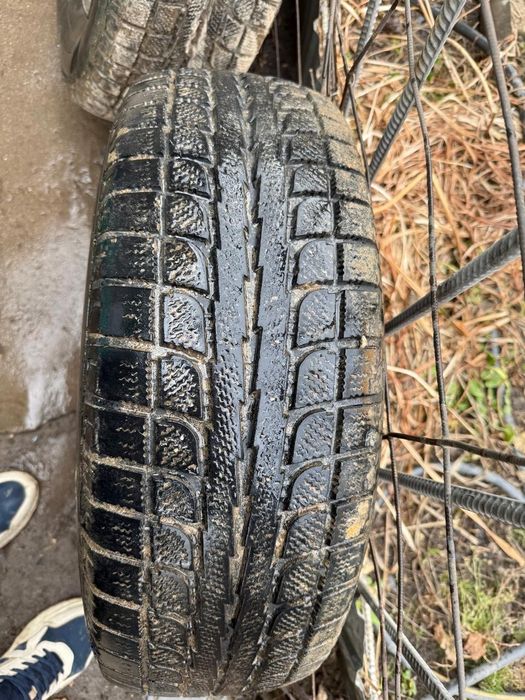 Диски с шинами на машину