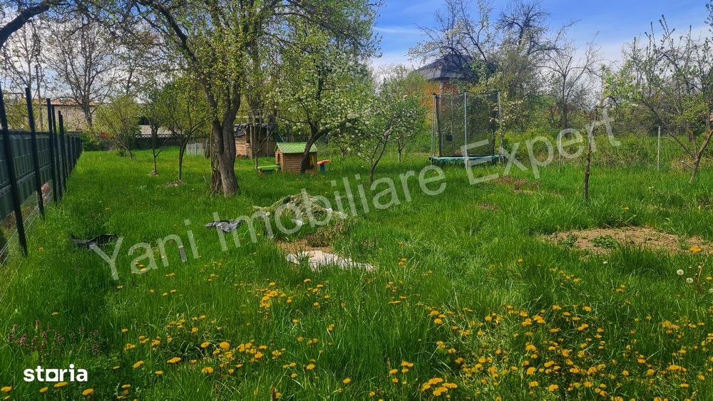 Casă de vânzare în Curtea de Argeș.
