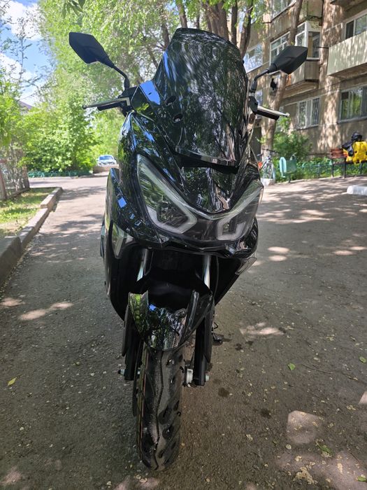 Продам скутер Макси (на ходу)