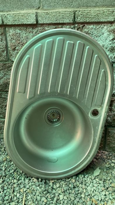 Продам раковину нержавейку