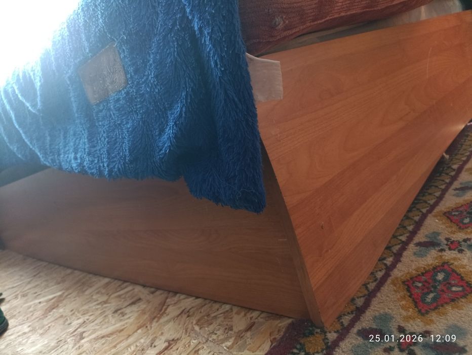 Продаю кровать двуспальная