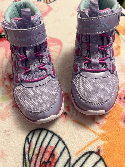 Sketchers 23 mov cu luminii