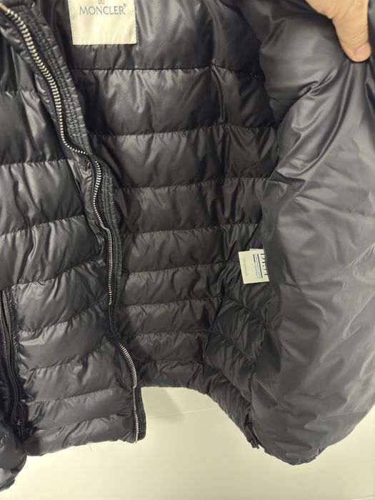 Vand geaca Moncler Bellette