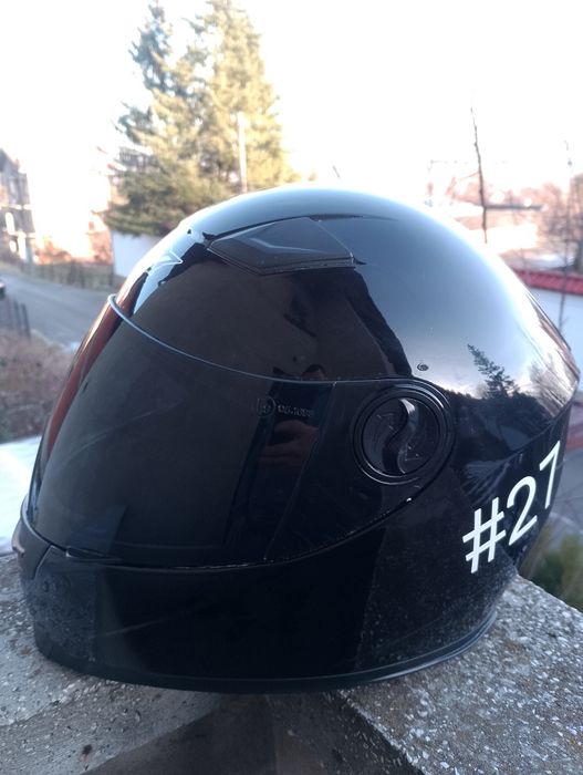 Каска shox внос Ан1глия, размер L.