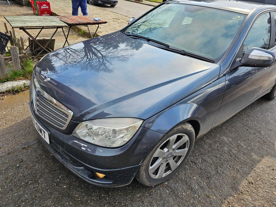 На части Mercedes C 220, C 220 W 204, В 204 C 200 Ц 200