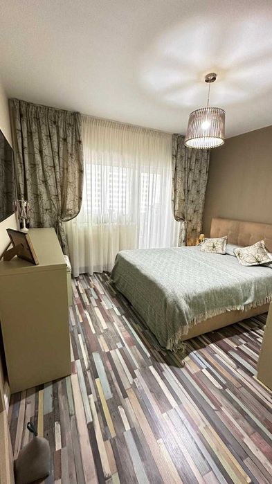 Proprietar  - 4 cam, 2 bai / balcoane, centrala, parcare ADP Sos Salaj