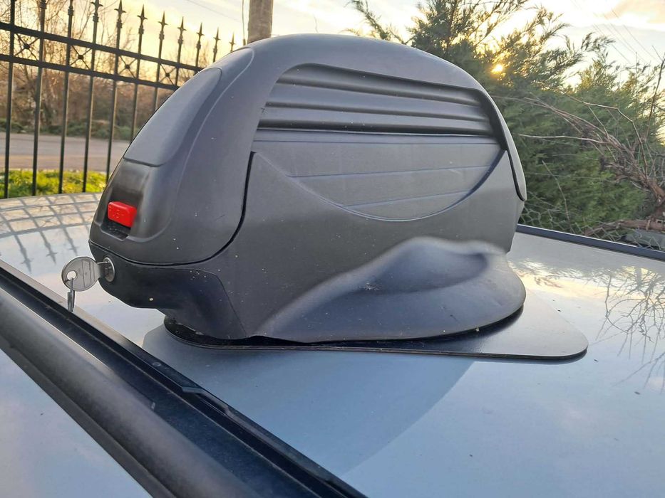 Магнитен багажник за сноуборт и ски