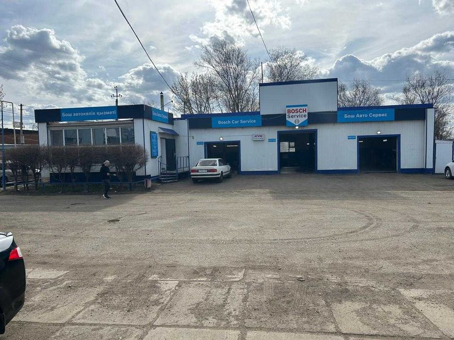 Сдам в аренду 3 бокса СТО