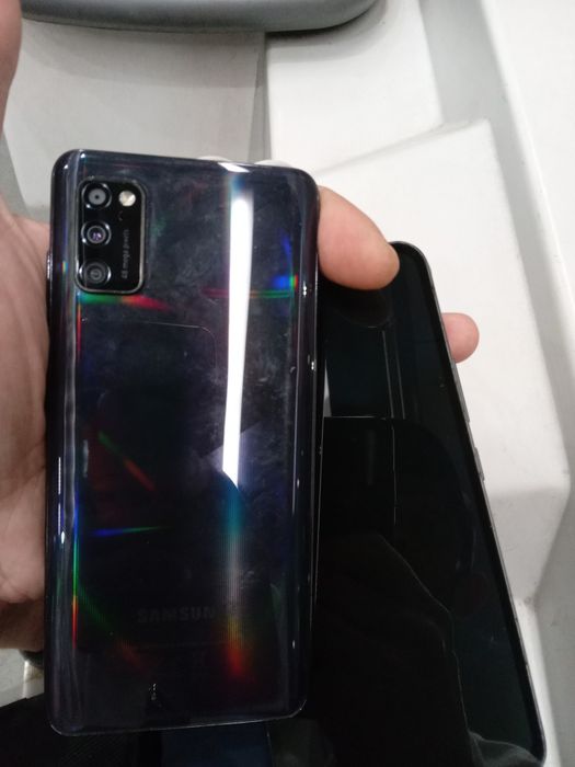 Samsung S20 FE  ecran crapat doar partea de sus 3cm