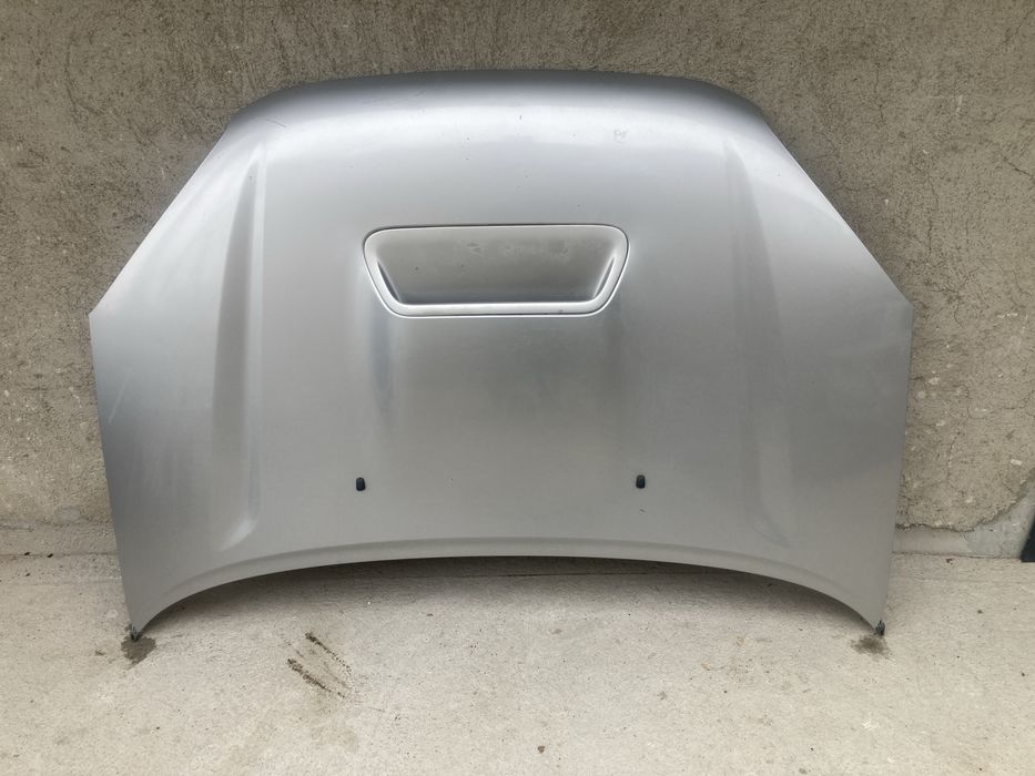Преден капак за тойота рав4/Toyota rav4 2.0D4D 00-05г