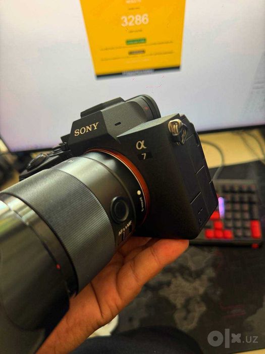 Sony A7iv Sony 35mm f1.8