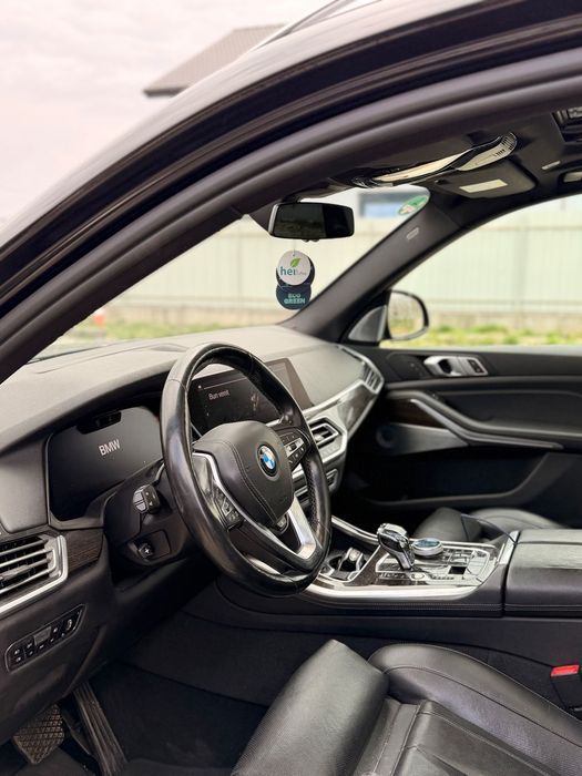 BMW X5 2020 — imagine 5