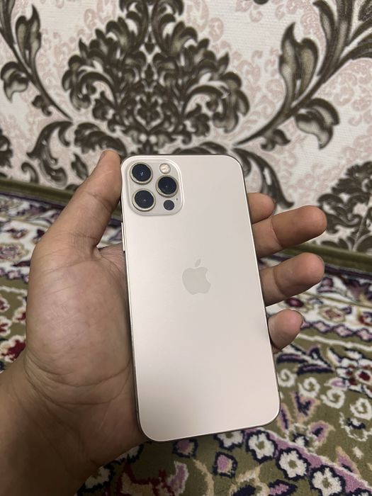 iphone 12 pro  idyal!!!