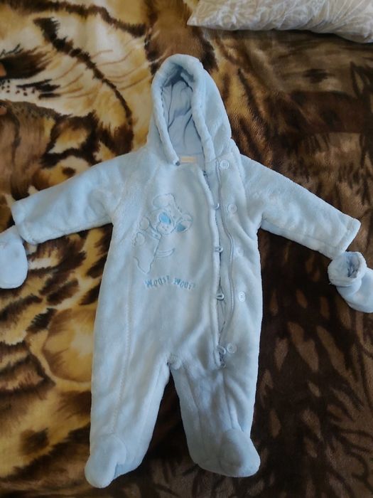 Зимно космонавче