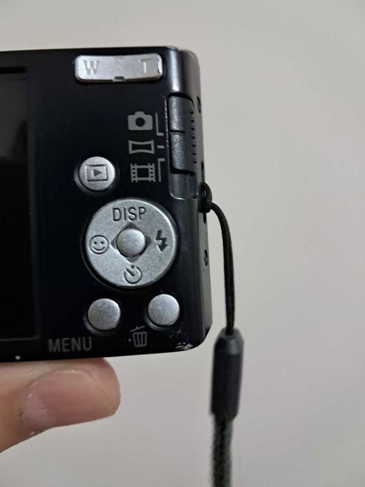 Sony Cyber-shot DSH-W830.