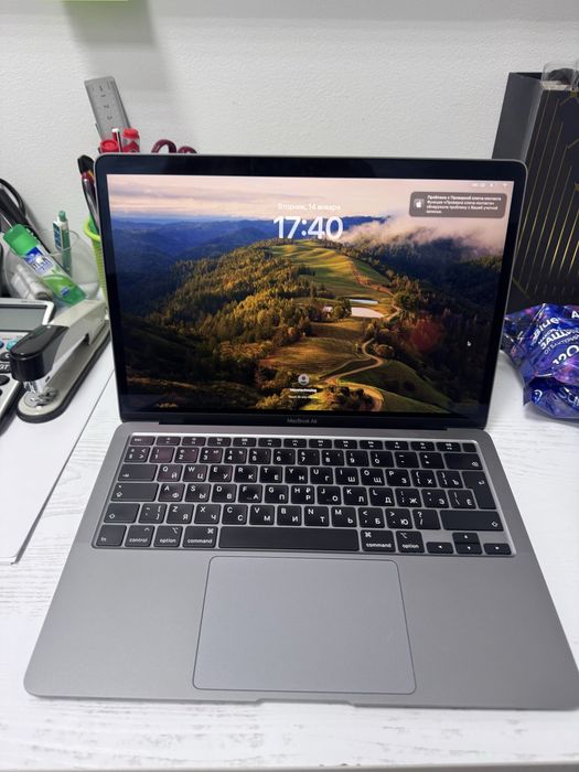 Macbook Air 13.3, Retina.