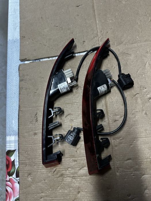 Stop stânga bară spate skoda kamiq.cod:658945701.