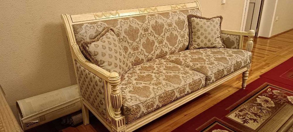 продам мебель (классика)