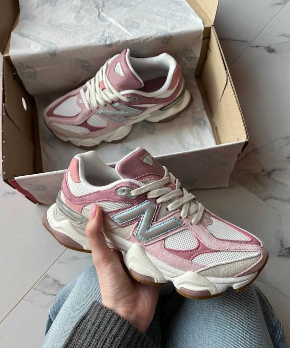 New Balance 9060 Rose Pink