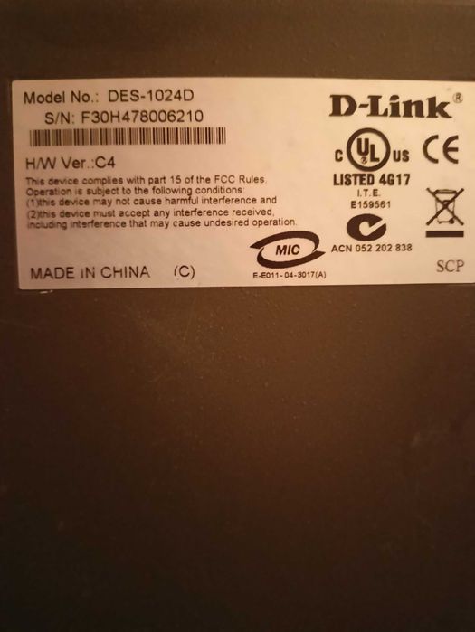 Продам коммутатор D-Link DES-1024D