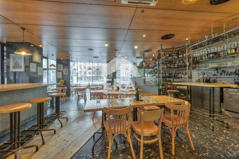 Продава се Заведение в София, Център - 120 кв.м за 875 €/кв.м - Снимка #1