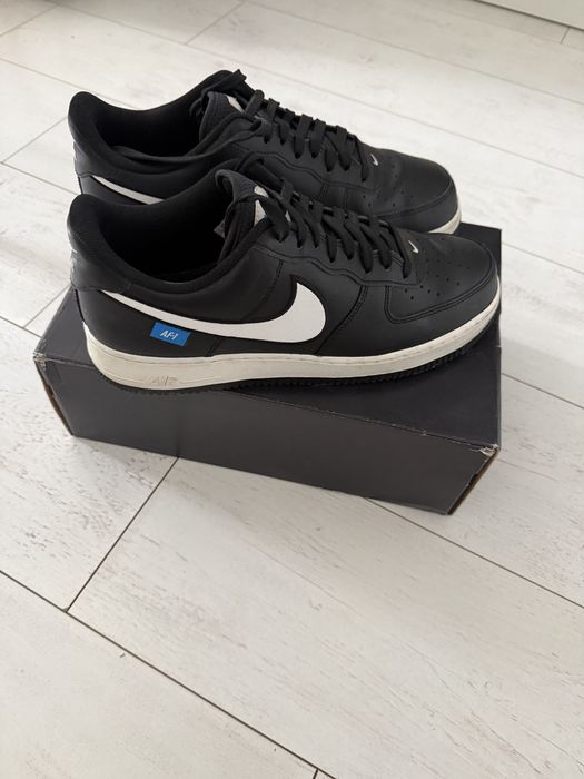 Nike Air Force черни