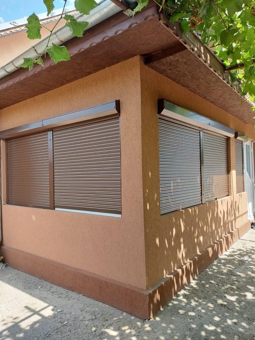 Rulouri aluminiu si usi de garaj