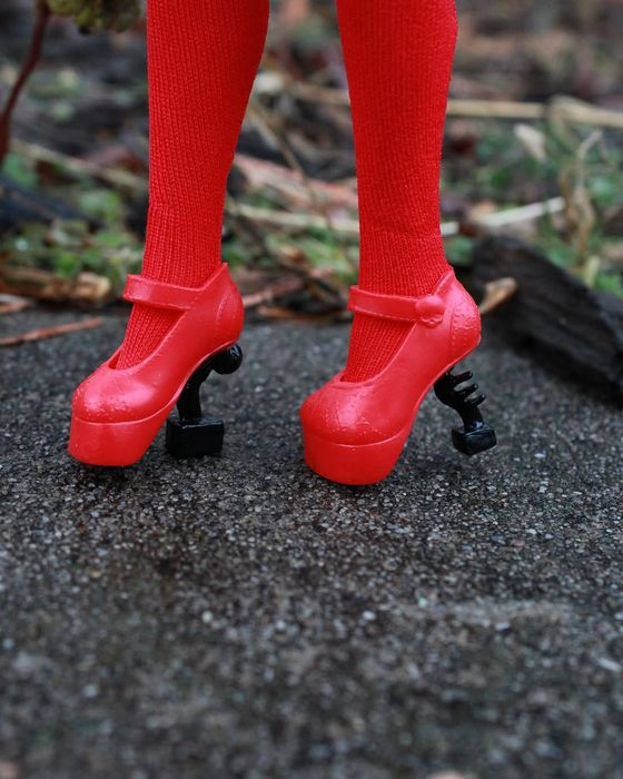 Битлджус и Лидия monster high