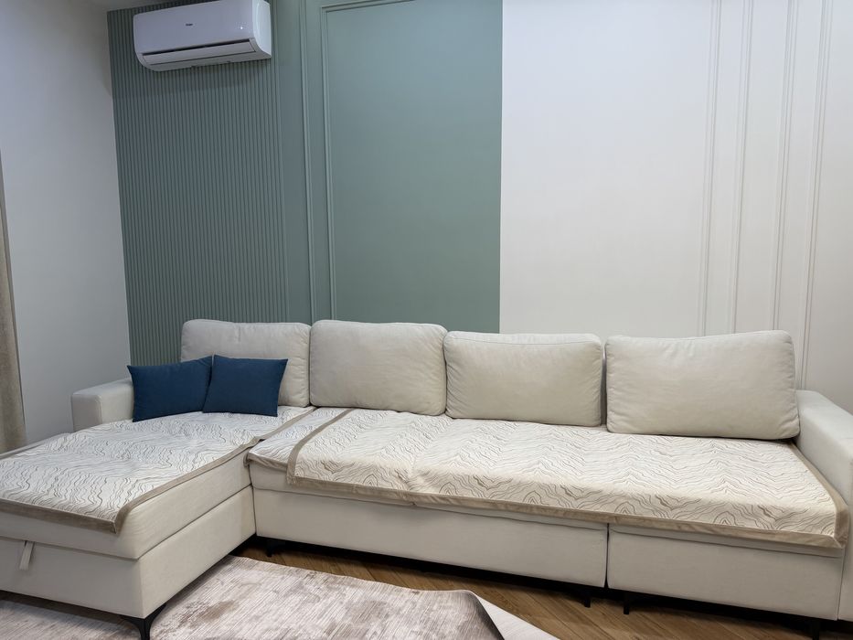 Продаётся стильный и удобный угловой диван