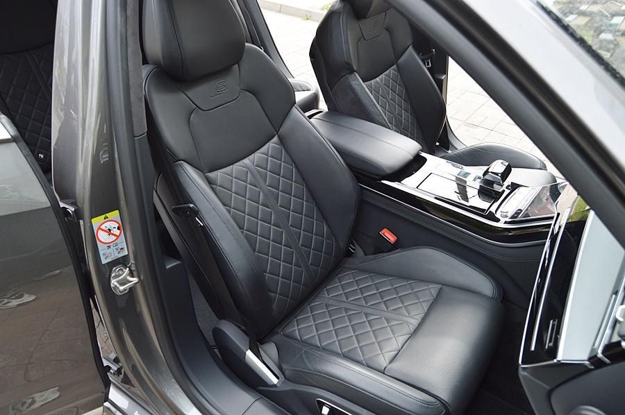 AUDI A8 2019 — imagine 3