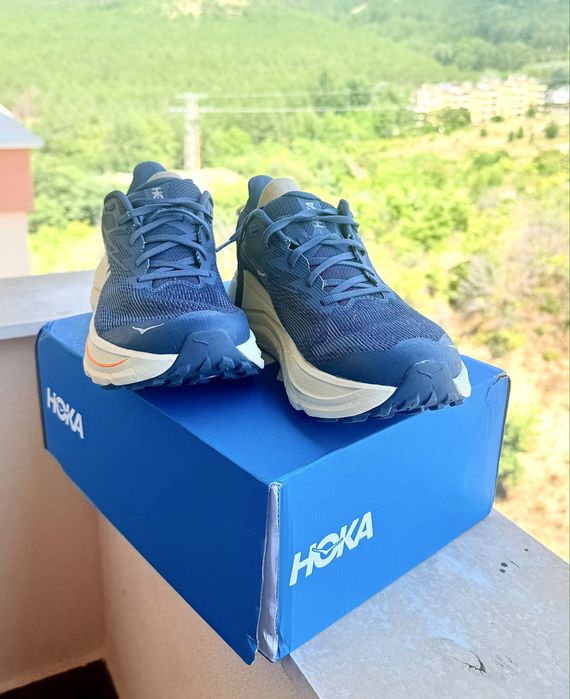 HOKA M Challenger 8 WIDE
