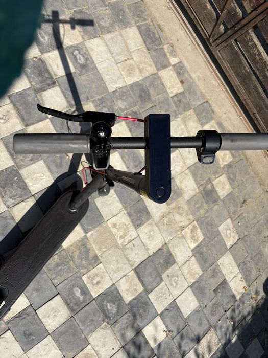 Trotineta electrica Xiaomi Scooter 4 PRO