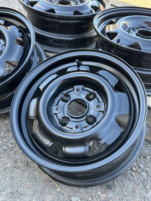 Ауди r14  оригинальные