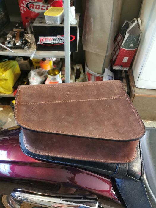 Кожена дисага чанта за мотоциклет