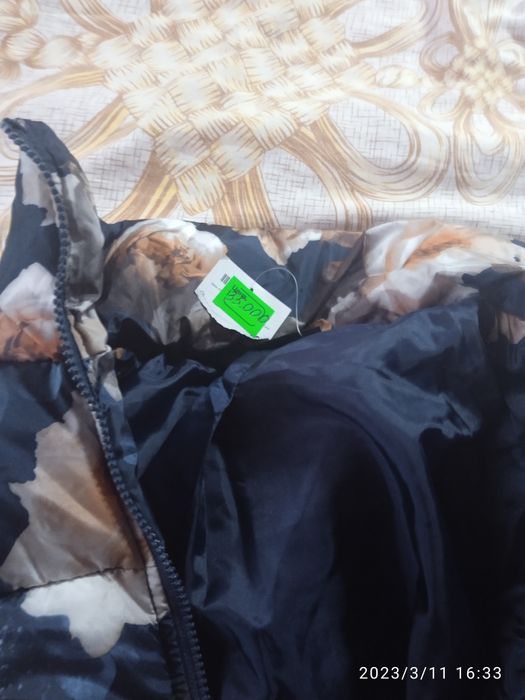 Продам новую куртку